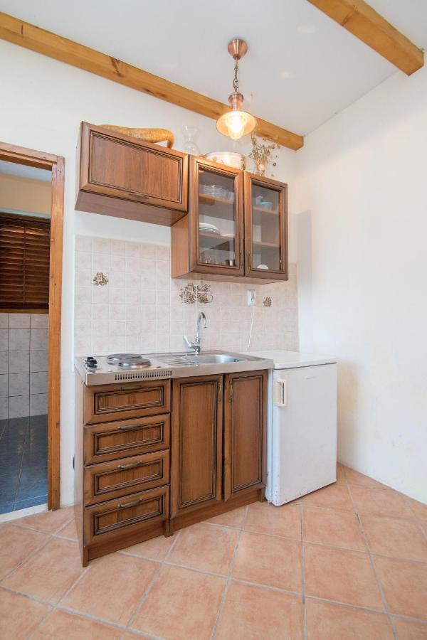 Apartments Luka Uble المظهر الخارجي الصورة